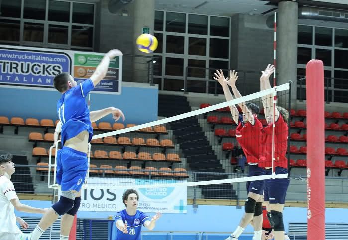Olimpia AstraVolley 30 04 25.5